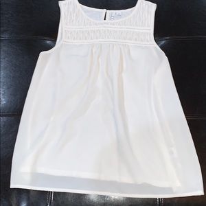 Junior’s Elle Tank Top